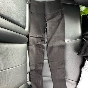 Black Victoria Sport Leggings